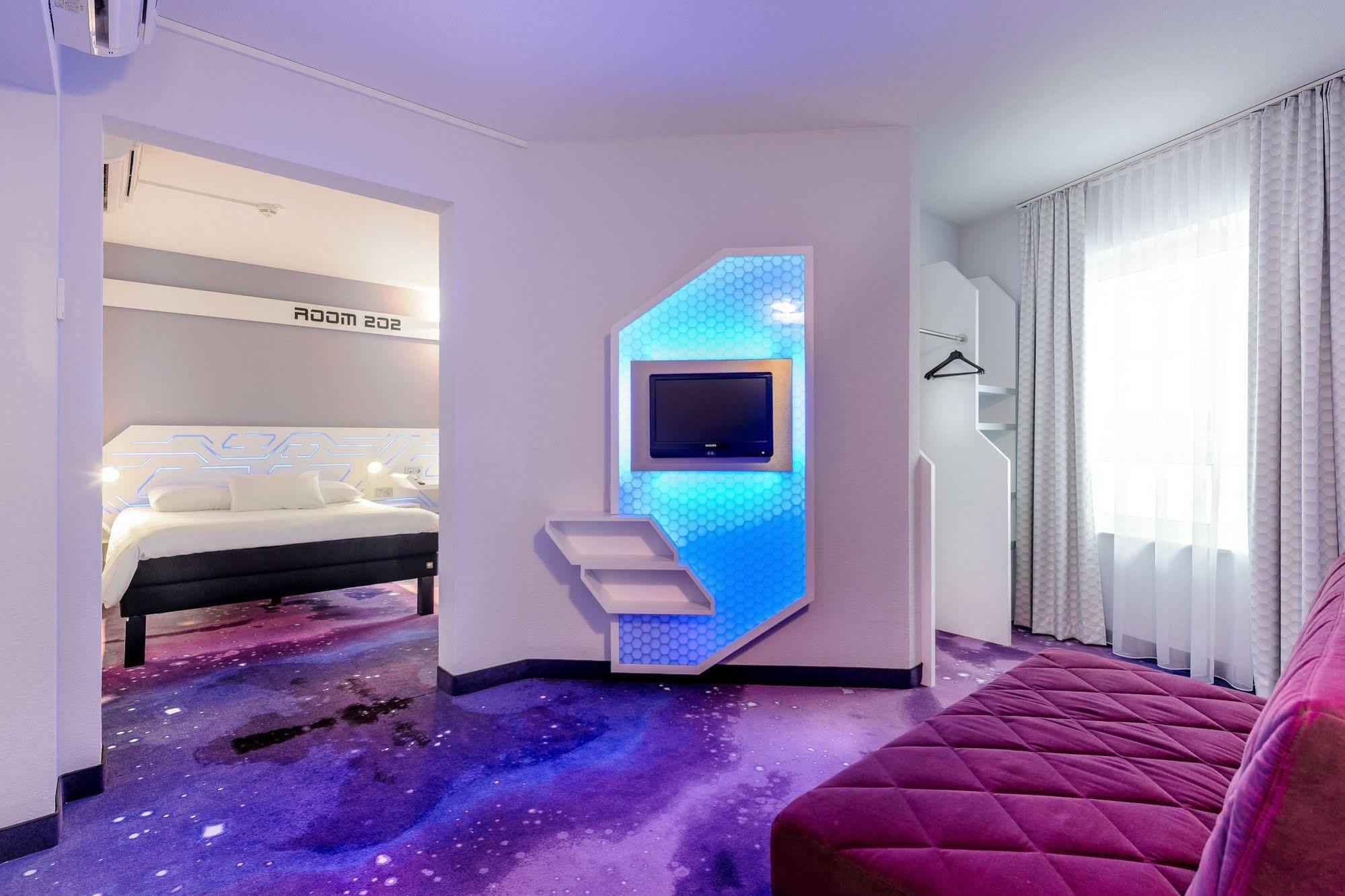 B&B Hotel Bremen-Altstadt エクステリア 写真